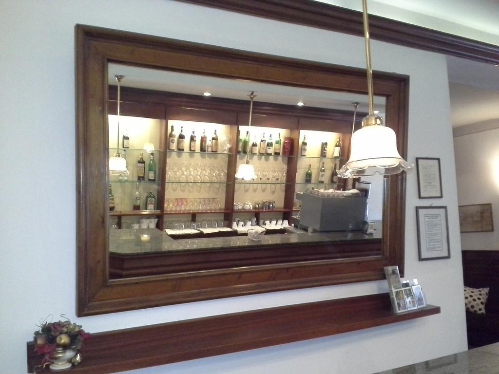 Albergo Italia Di Nardi Renzo & C Snc Poggibonsi Ngoại thất bức ảnh